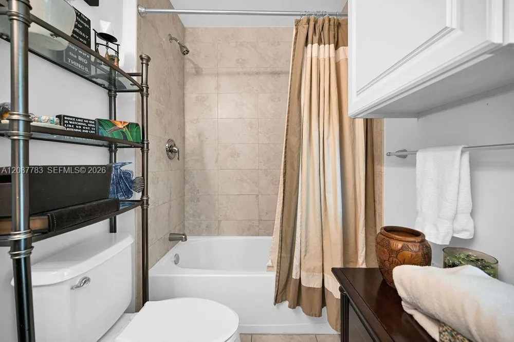 1900 Bayshore Dr #5103 Miami, FL 33132