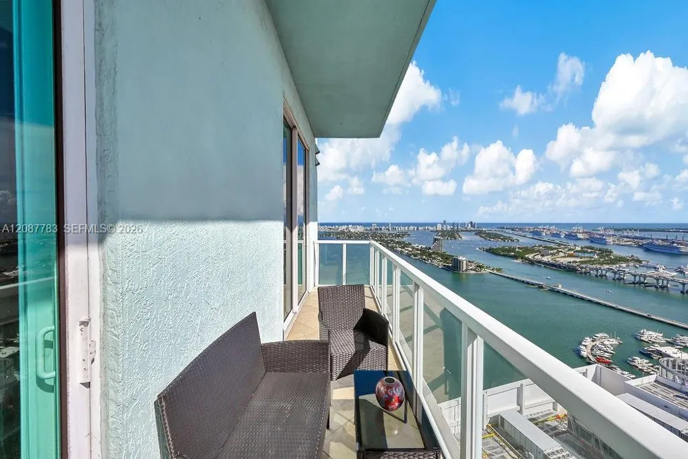 1900 Bayshore Dr #5103 Miami, FL 33132