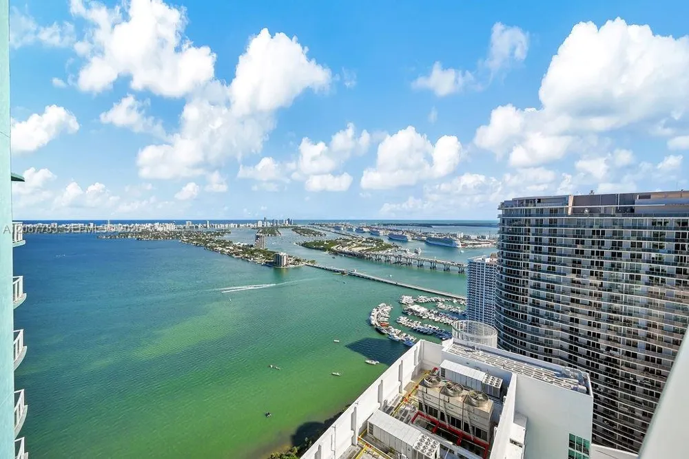 1900 Bayshore Dr #5103 Miami, FL 33132