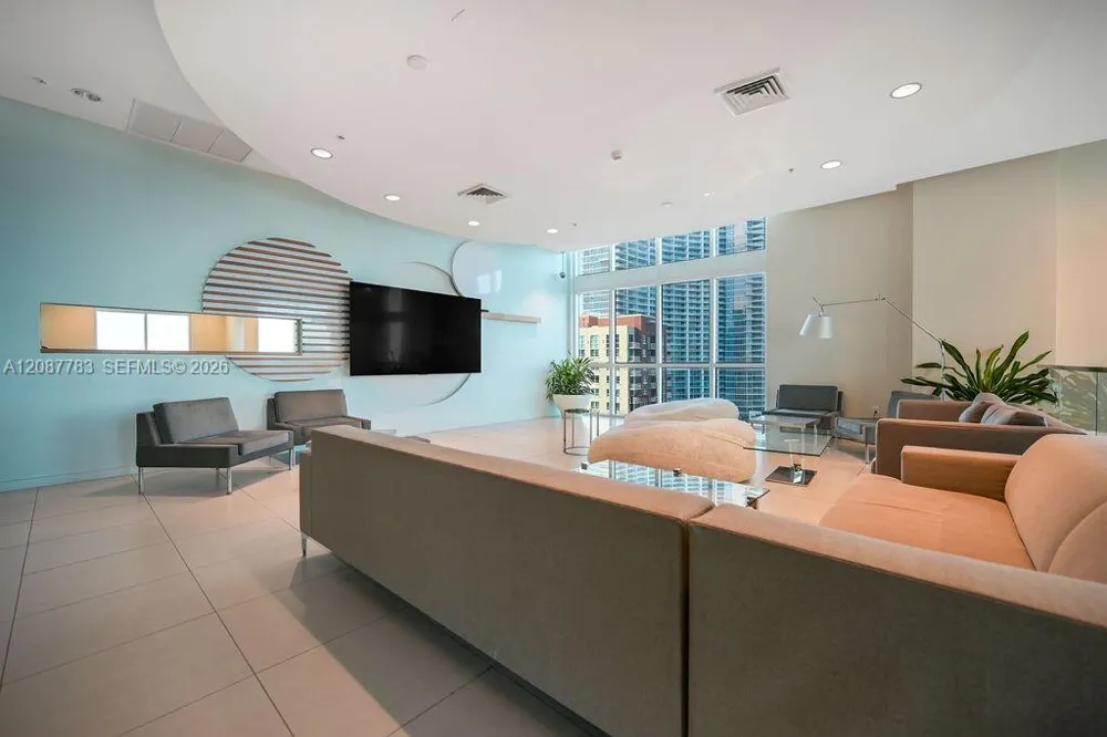 1900 Bayshore Dr #5103 Miami, FL 33132