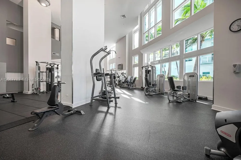1900 Bayshore Dr #5103 Miami, FL 33132