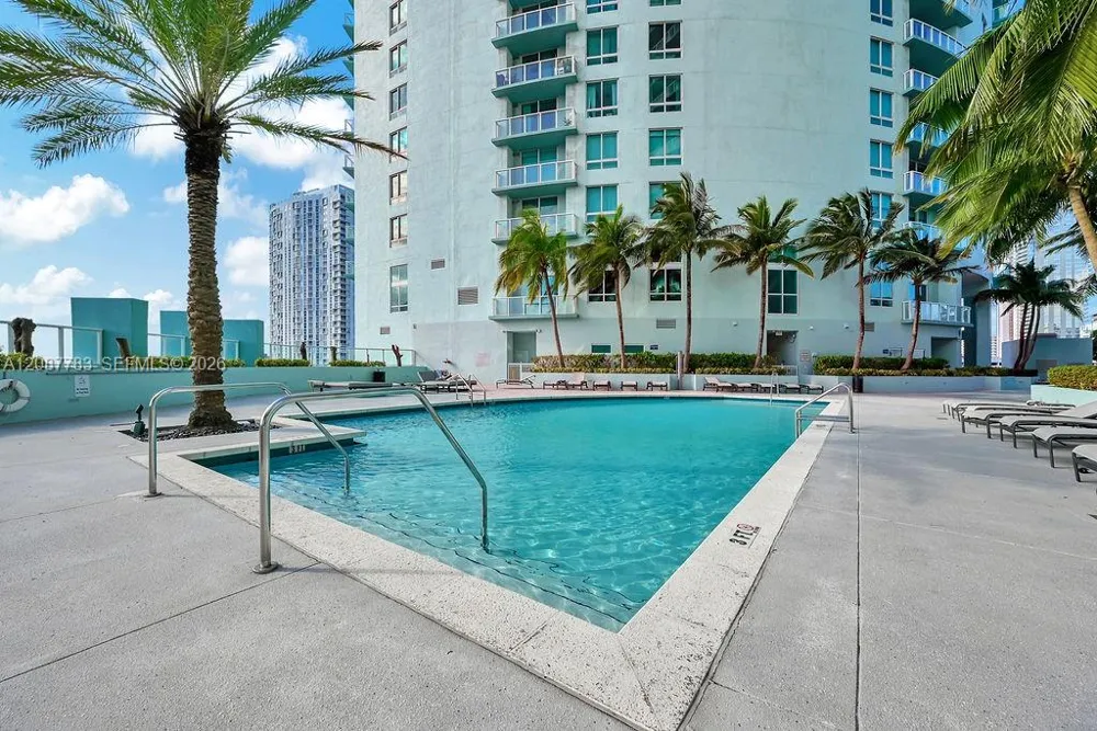 1900 Bayshore Dr #5103 Miami, FL 33132
