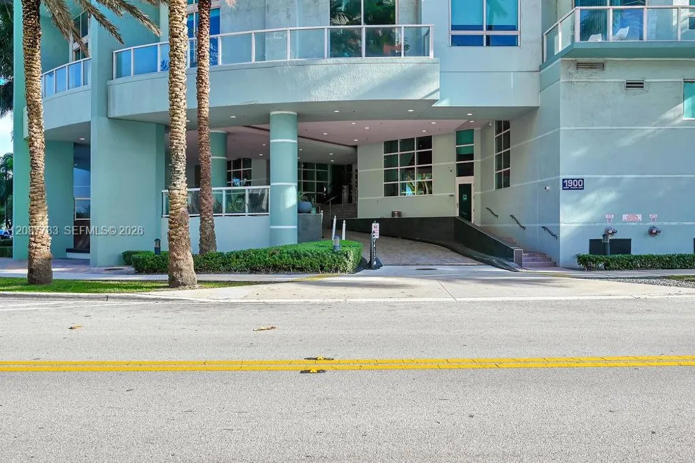 1900 Bayshore Dr #5103 Miami, FL 33132