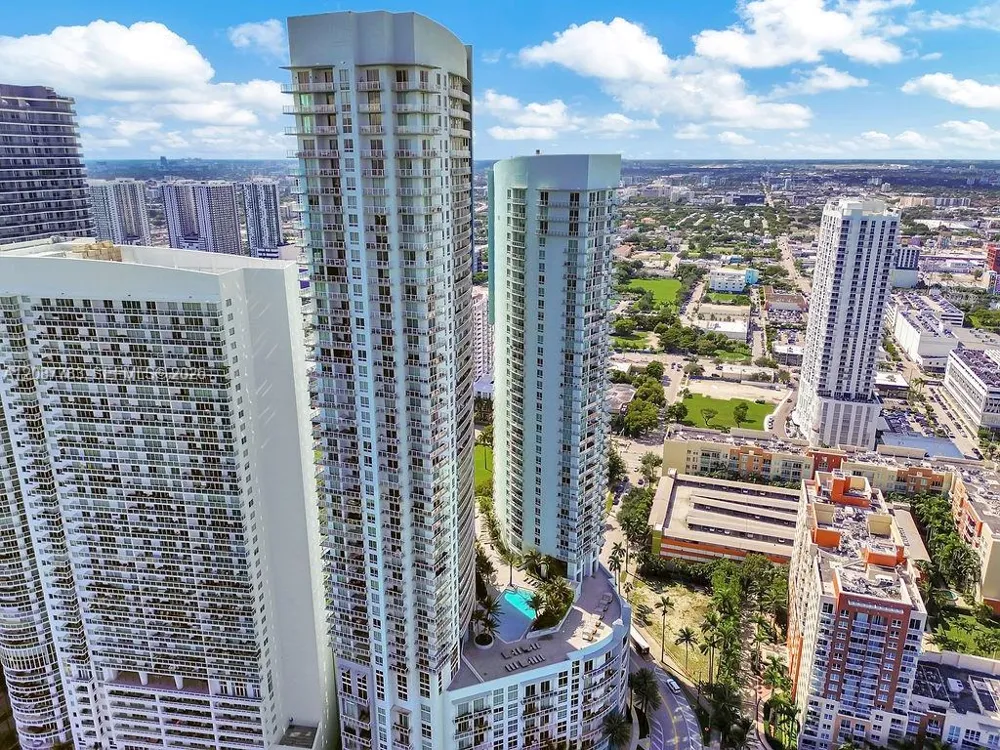 1900 Bayshore Dr #5103 Miami, FL 33132