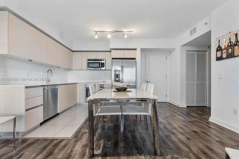 4250 Biscayne Blvd #1008 Miami, FL 33137