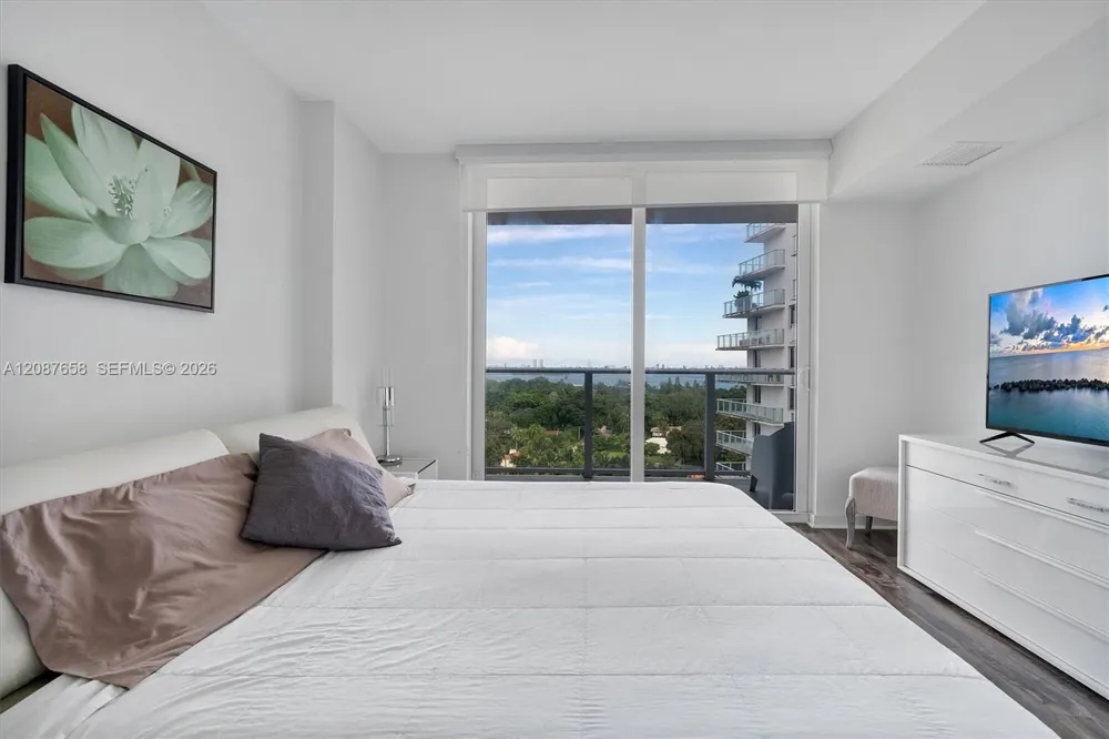 4250 Biscayne Blvd #1008 Miami, FL 33137
