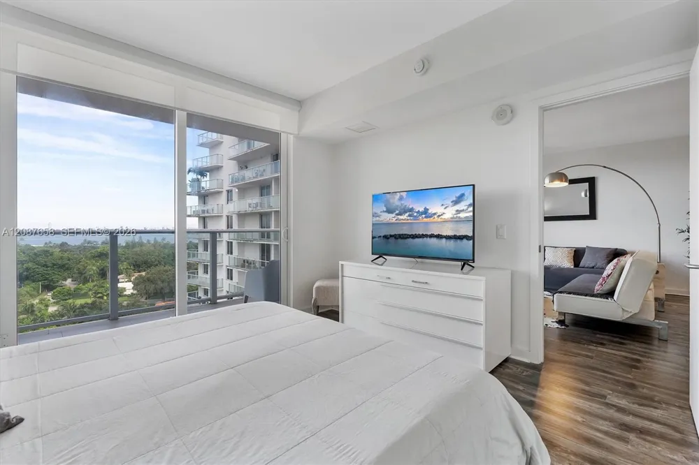 4250 Biscayne Blvd #1008 Miami, FL 33137