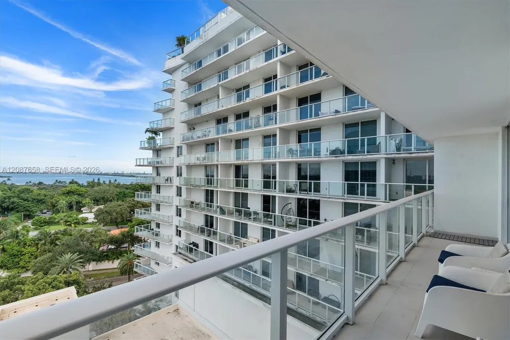 4250 Biscayne Blvd #1008 Miami, FL 33137