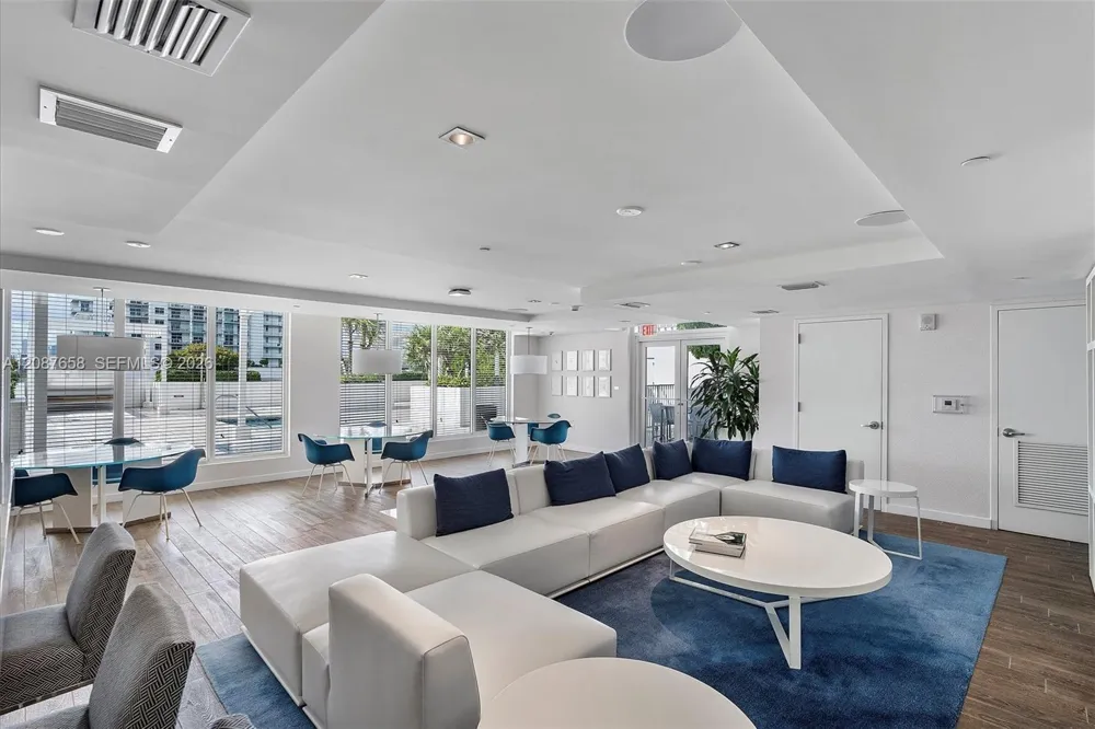 4250 Biscayne Blvd #1008 Miami, FL 33137