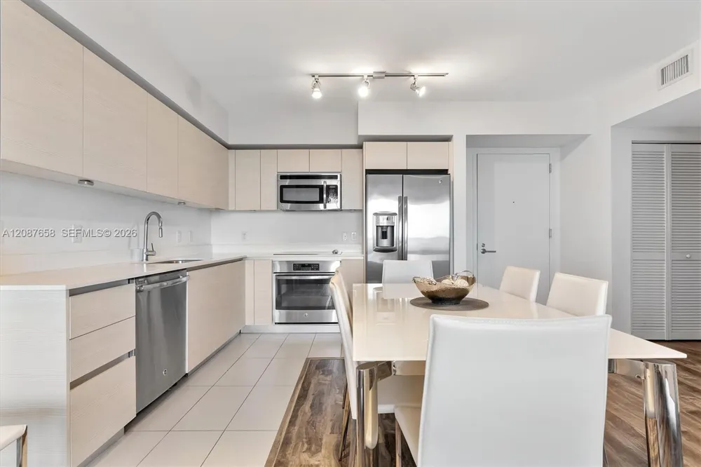 4250 Biscayne Blvd #1008 Miami, FL 33137