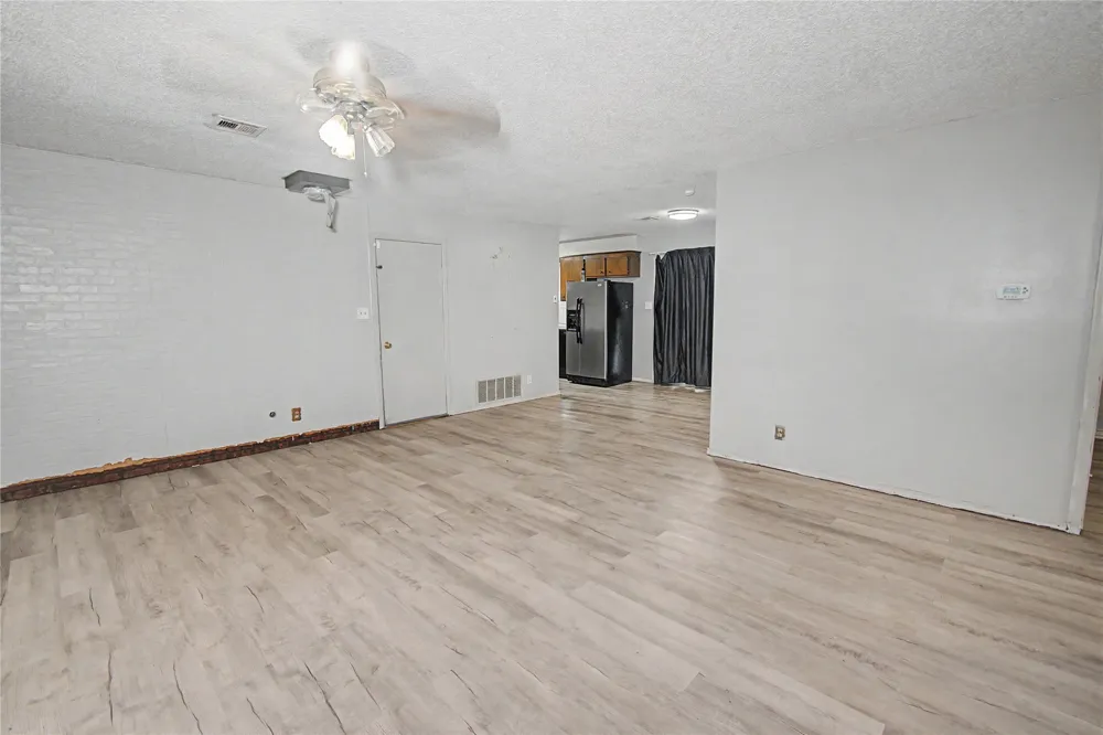 1211 Frankfort Street Muskogee, OK 74403