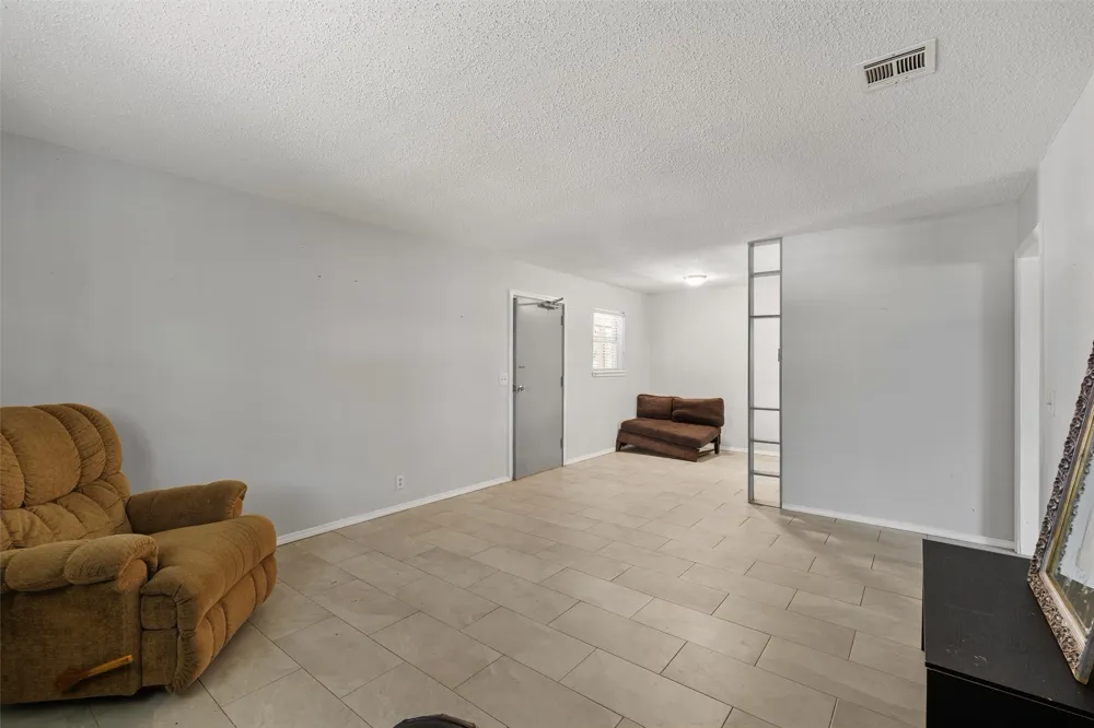 425 S Seneca Bartlesville, OK 74003