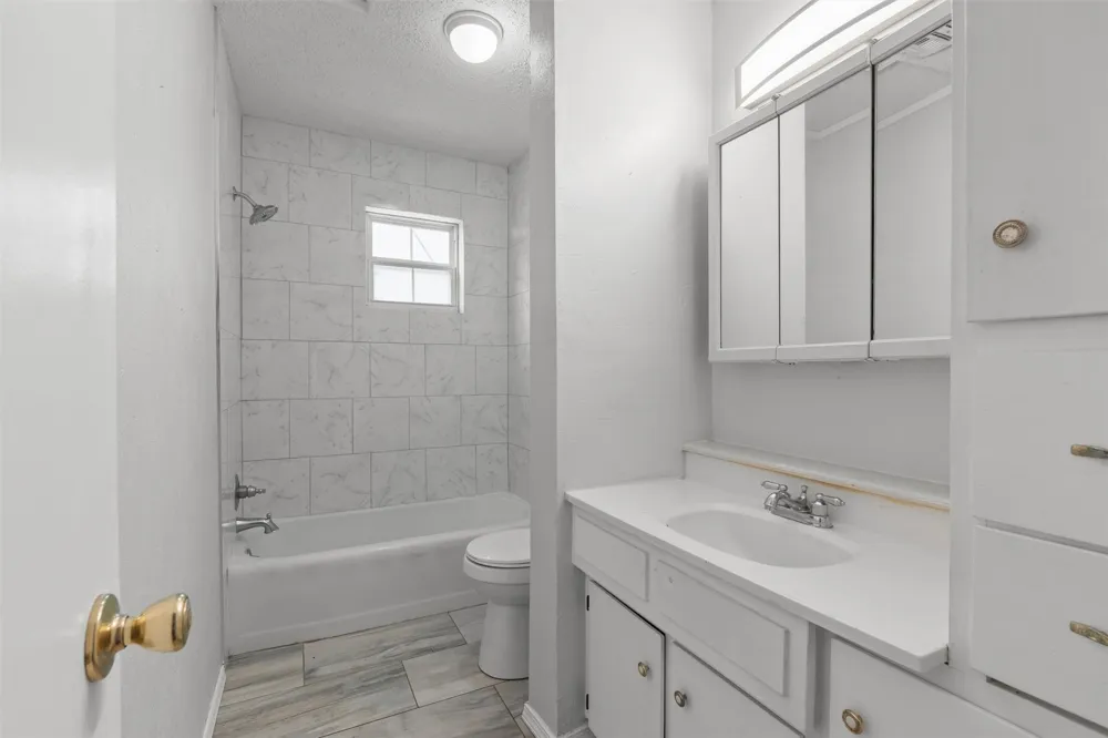 425 S Seneca Bartlesville, OK 74003