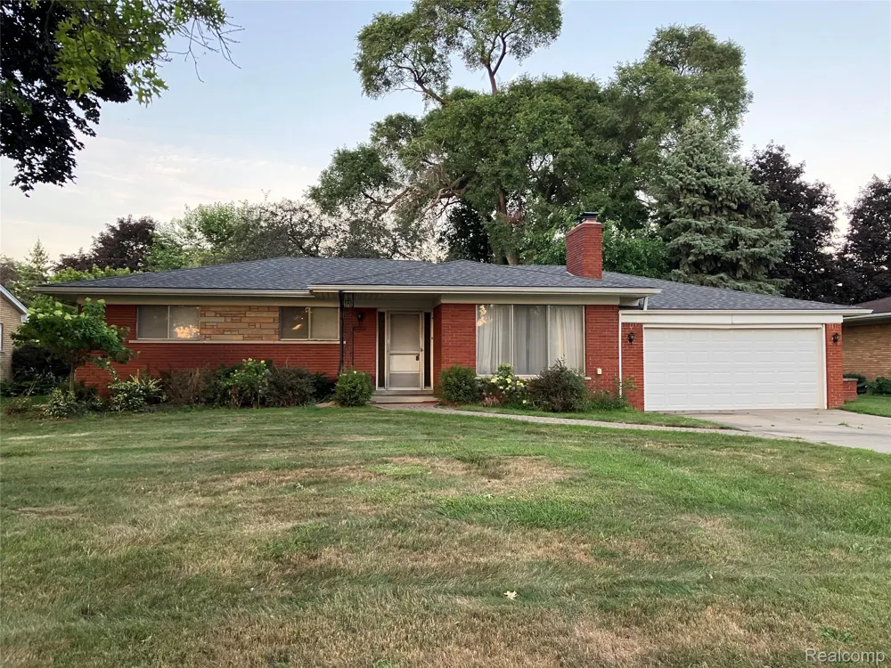 37054 Maas Drive Sterling Heights City, MI 48312