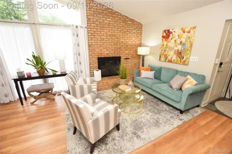 1829 Windsor Lane