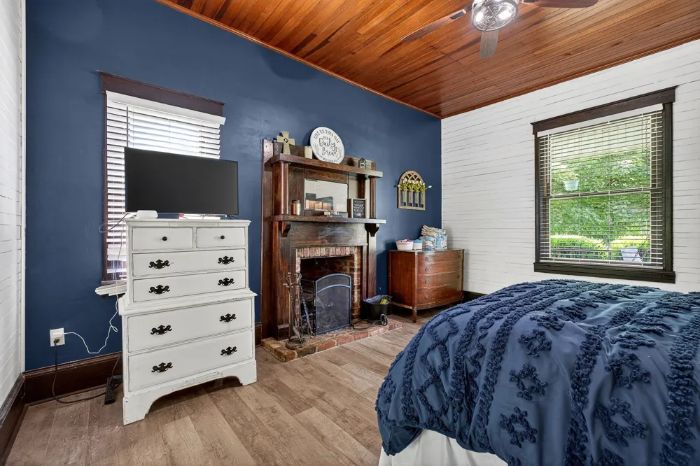 283 Hunting Creek Rd Whitleyville, TN 38588
