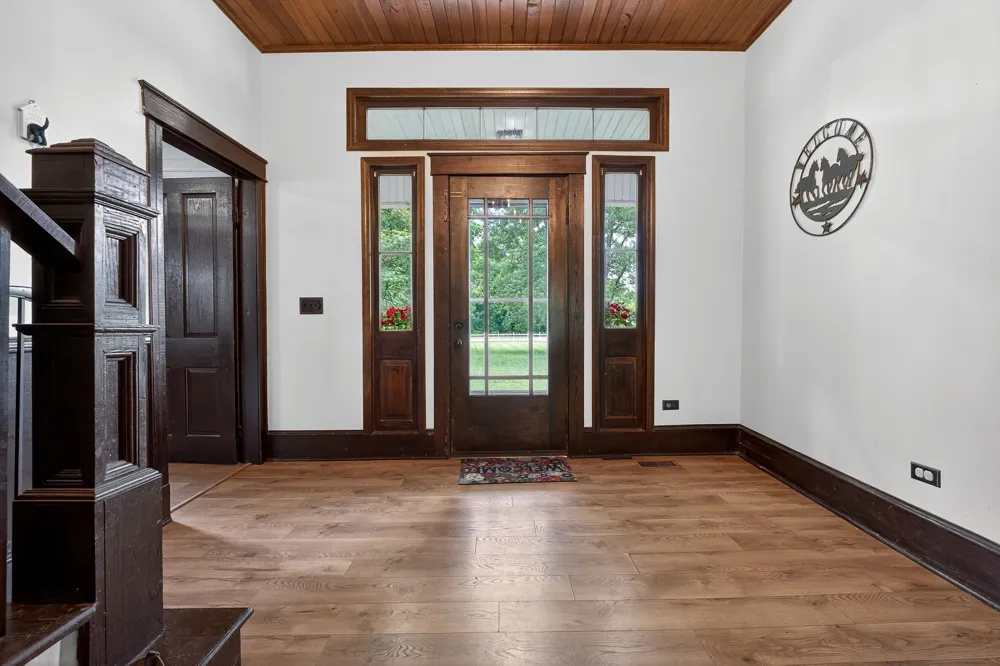 283 Hunting Creek Rd Whitleyville, TN 38588