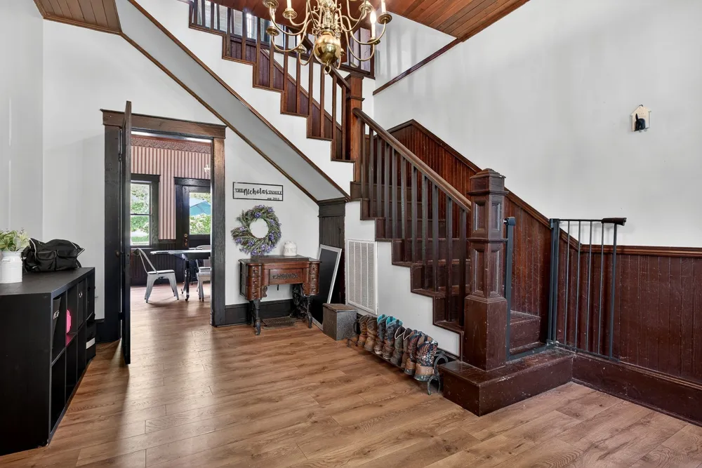 283 Hunting Creek Rd Whitleyville, TN 38588