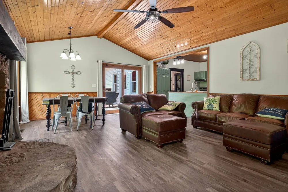 283 Hunting Creek Rd Whitleyville, TN 38588