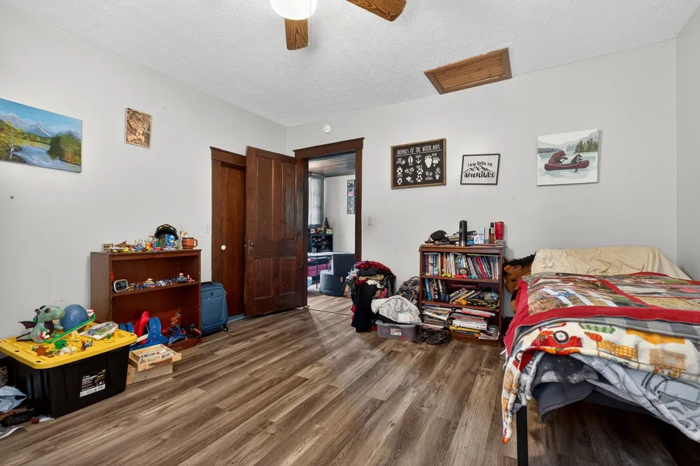 283 Hunting Creek Rd Whitleyville, TN 38588