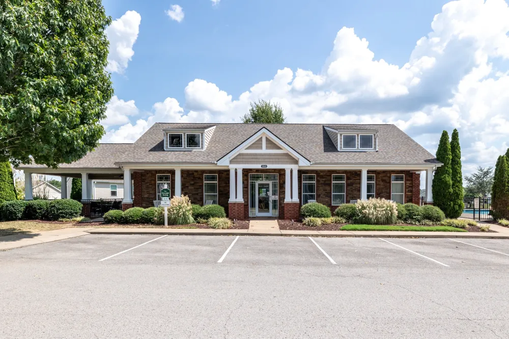 7041 Magnolia Crossings Spring Hill, TN 37174