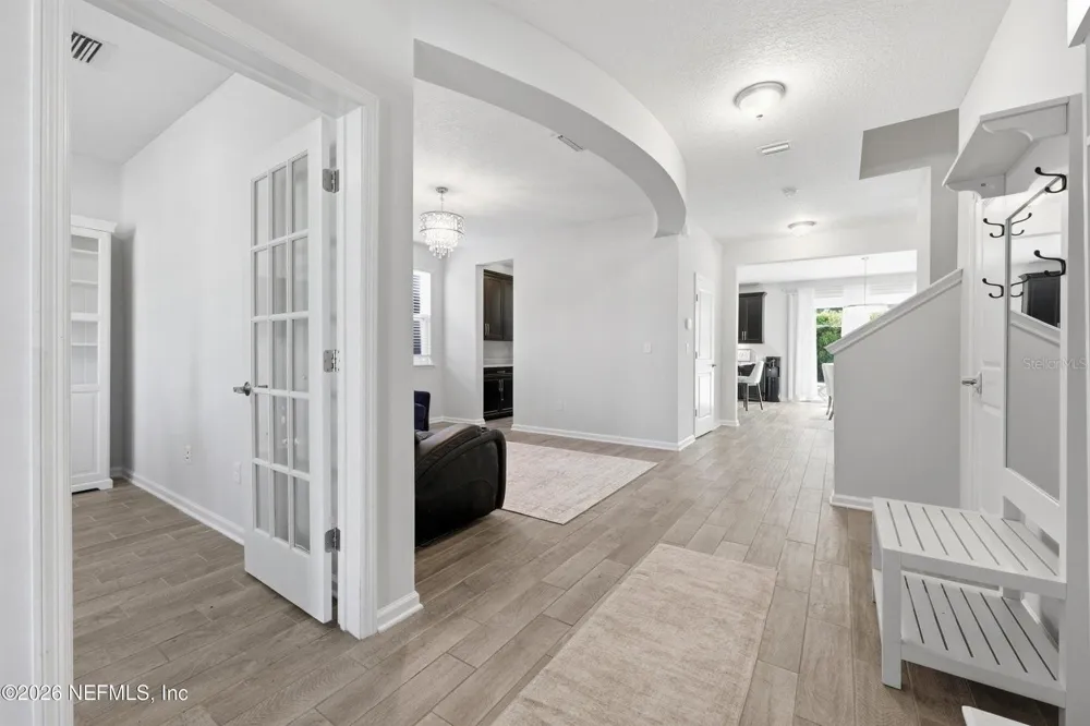 6946 AZALEA GROVE DRIVE Jacksonville, FL 32258