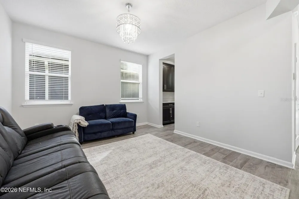 6946 AZALEA GROVE DRIVE Jacksonville, FL 32258