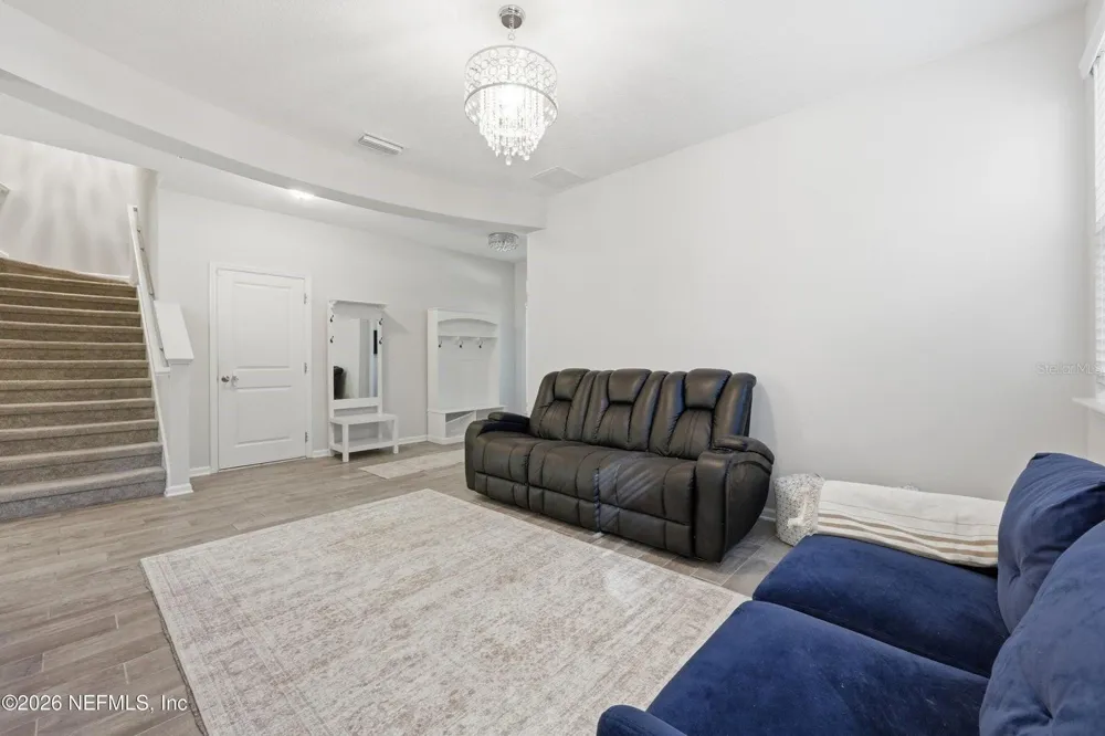 6946 AZALEA GROVE DRIVE Jacksonville, FL 32258