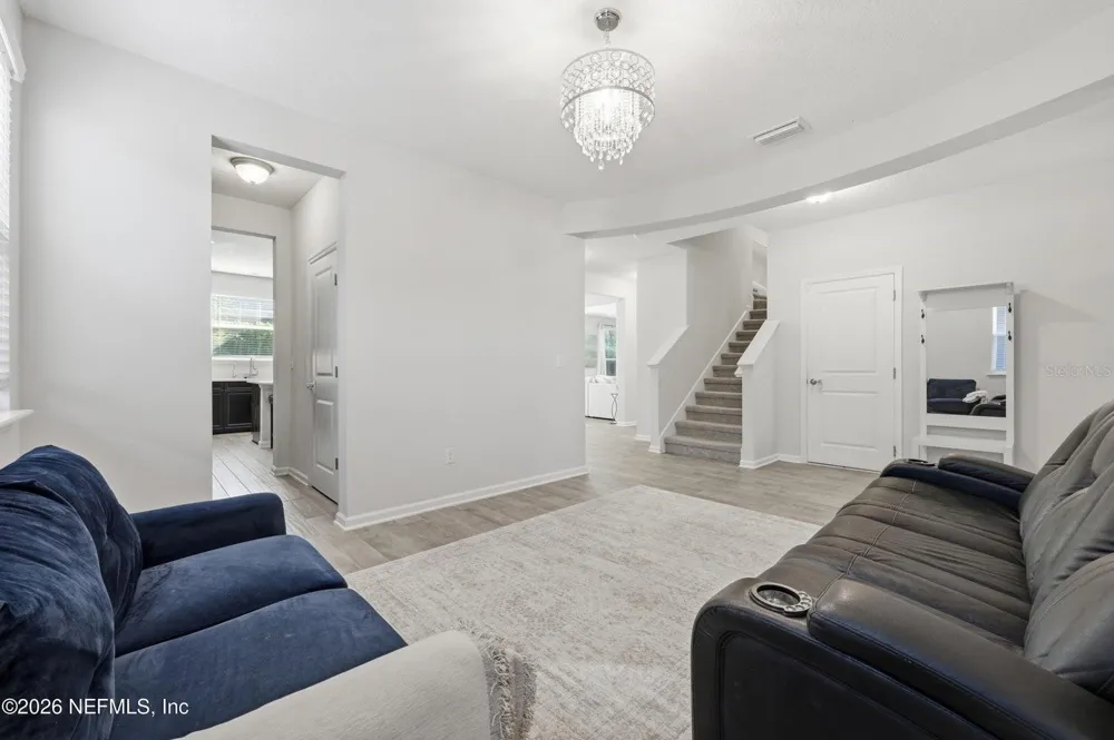 6946 AZALEA GROVE DRIVE Jacksonville, FL 32258