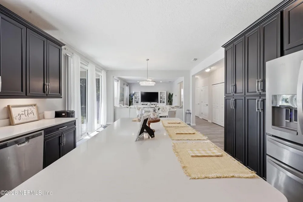 6946 AZALEA GROVE DRIVE Jacksonville, FL 32258