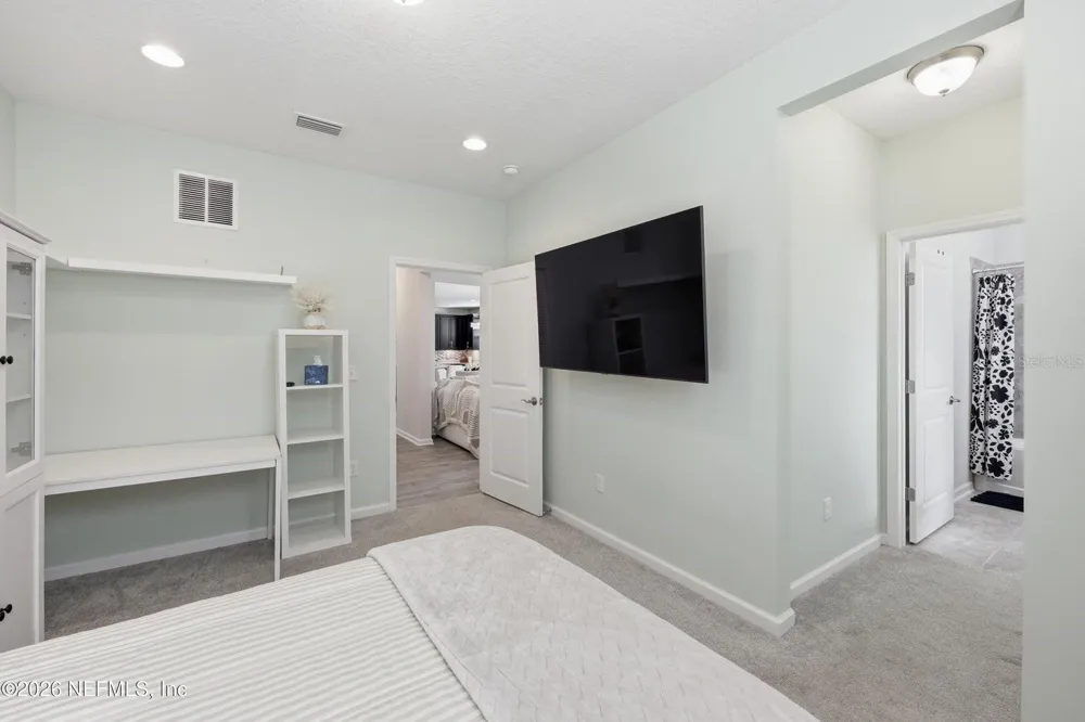 6946 AZALEA GROVE DRIVE Jacksonville, FL 32258