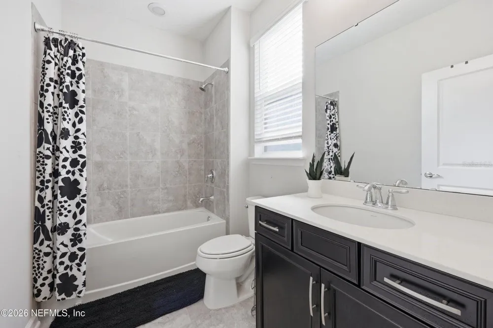 6946 AZALEA GROVE DRIVE Jacksonville, FL 32258