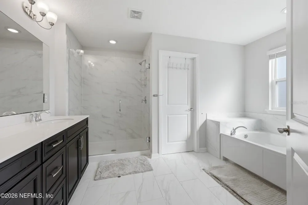 6946 AZALEA GROVE DRIVE Jacksonville, FL 32258