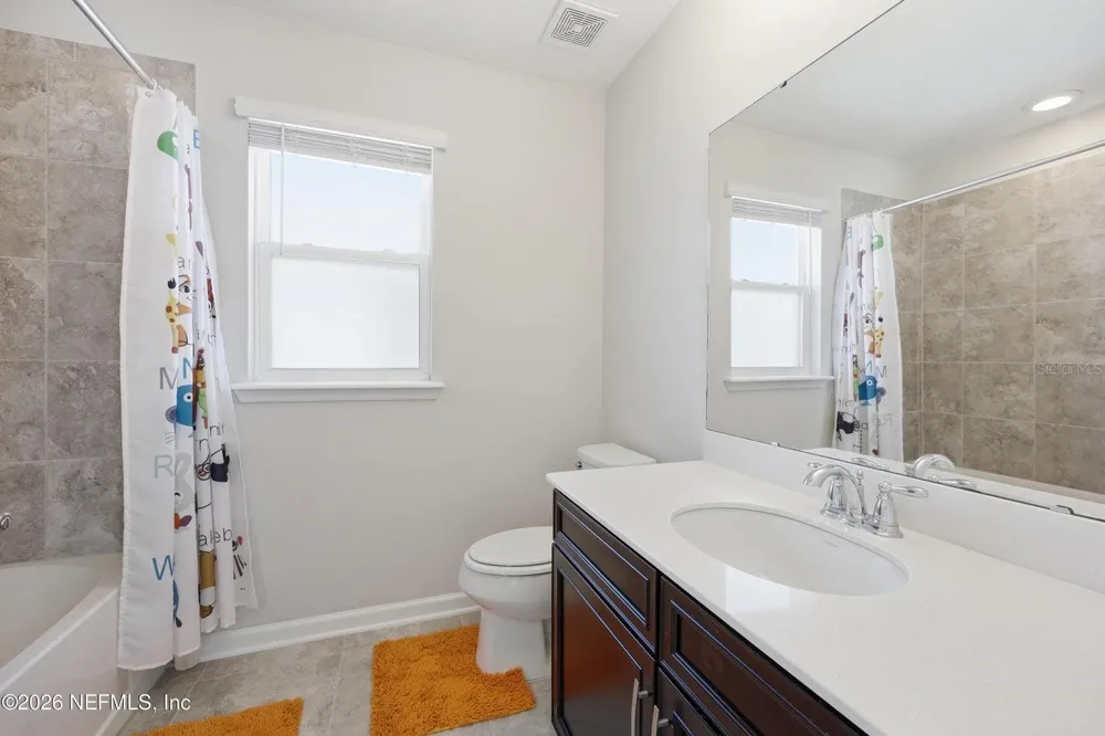 6946 AZALEA GROVE DRIVE Jacksonville, FL 32258