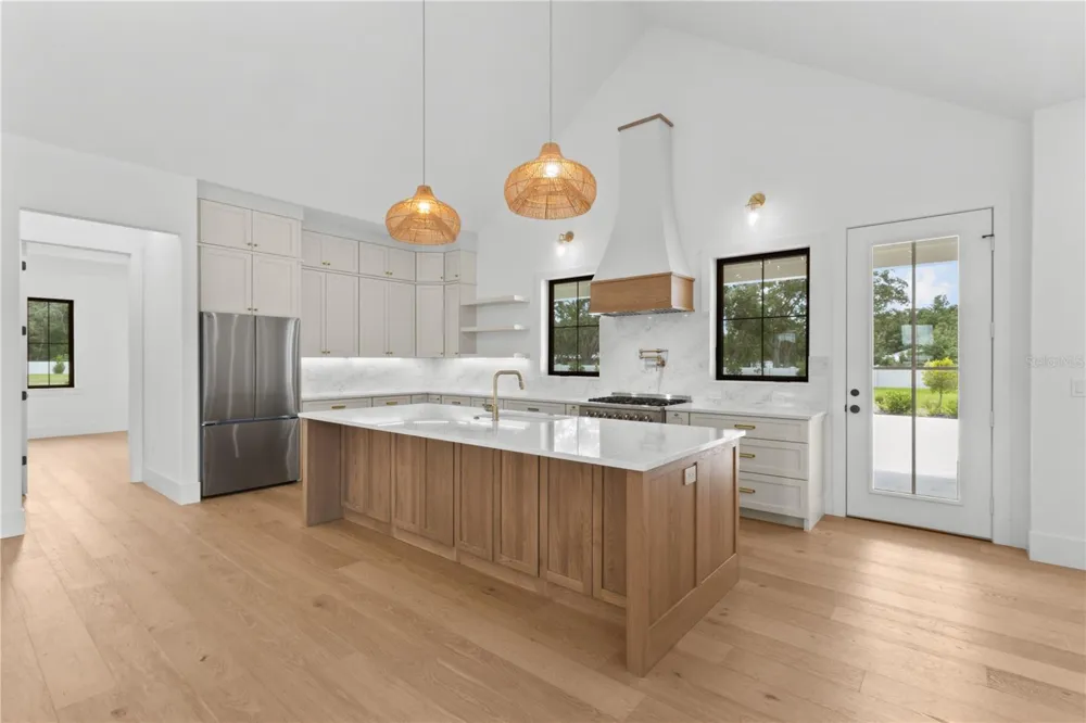 6609 PALADIN COURT Sarasota, FL 34241