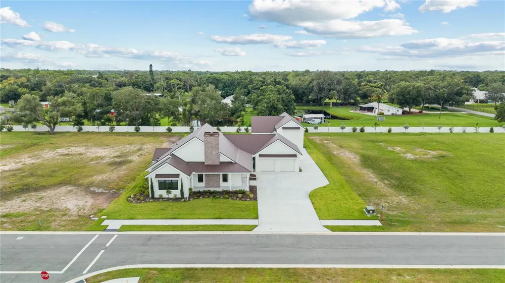 6609 PALADIN COURT Sarasota, FL 34241