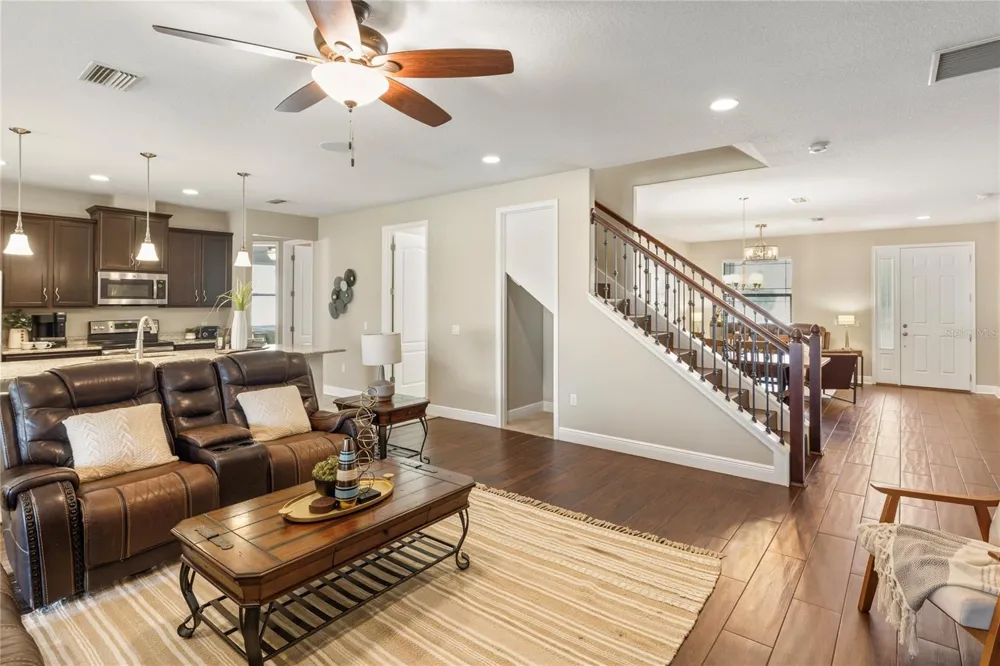 11020 BRAHMAN RANCH CIRCLE Riverview, FL 33578