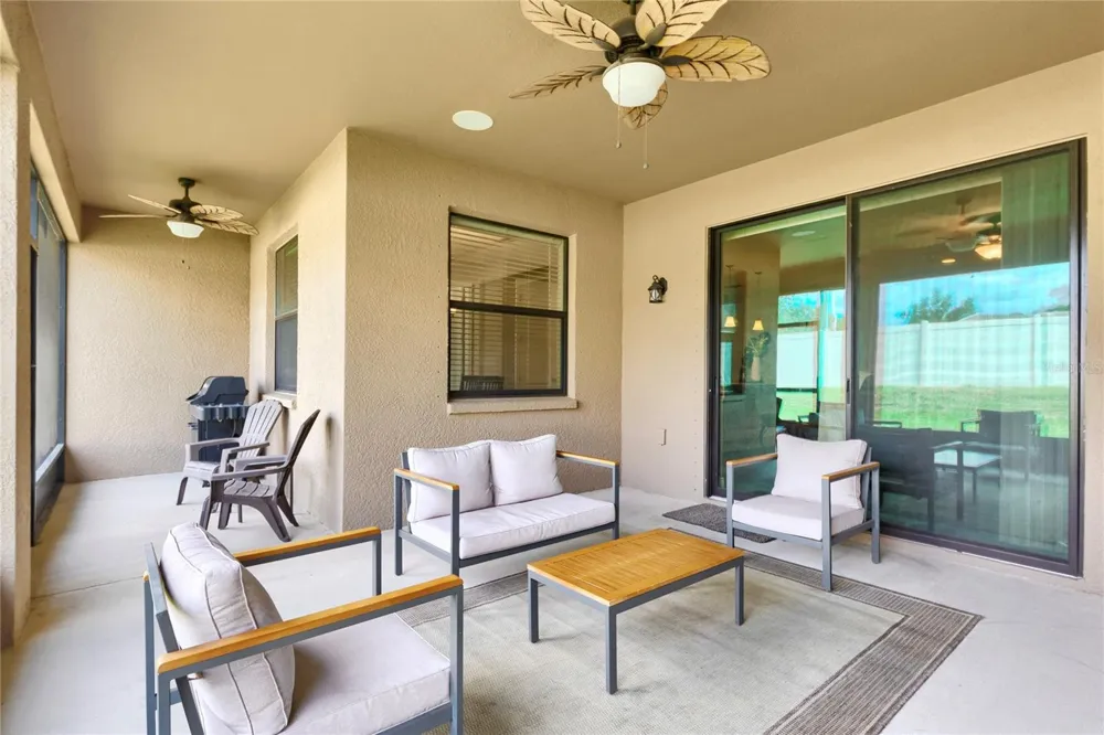 11020 BRAHMAN RANCH CIRCLE Riverview, FL 33578