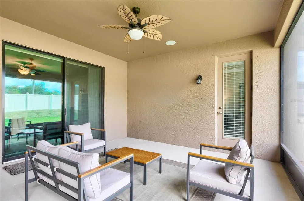 11020 BRAHMAN RANCH CIRCLE Riverview, FL 33578