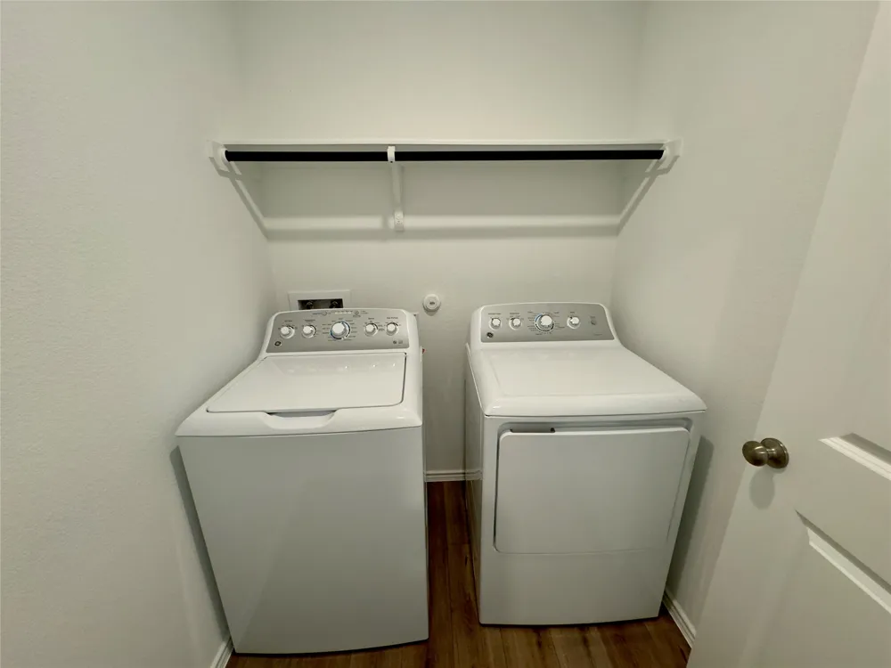 2221 Cumulus Court Lockhart, TX 78644