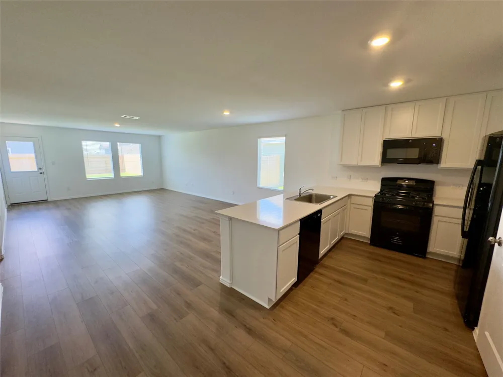 2221 Cumulus Court Lockhart, TX 78644