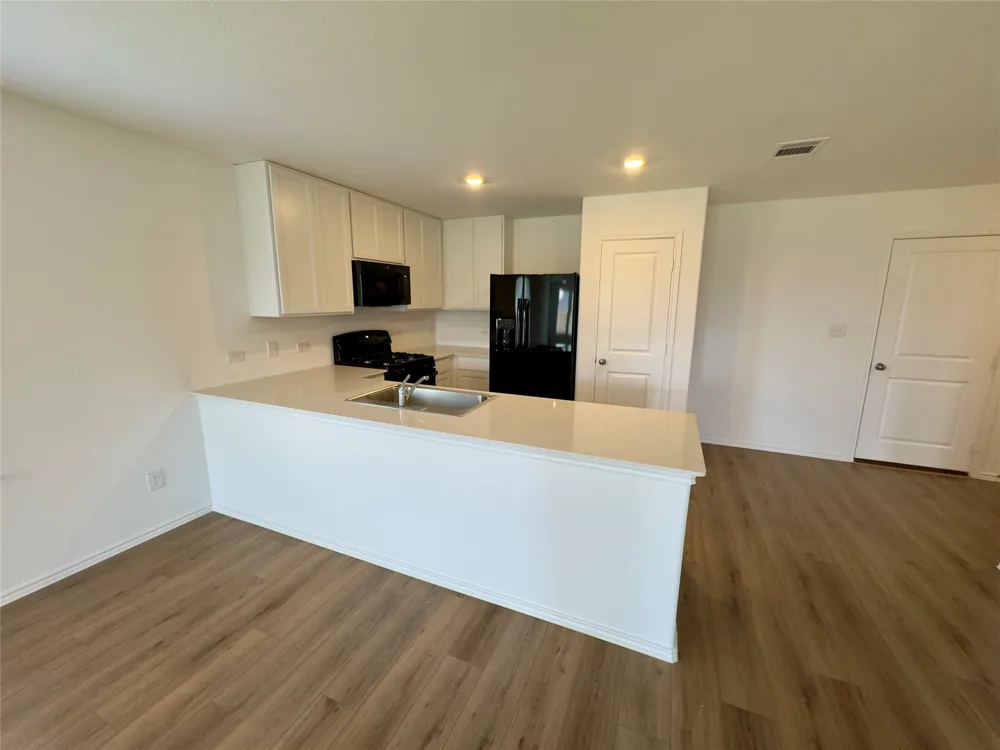 2221 Cumulus Court Lockhart, TX 78644