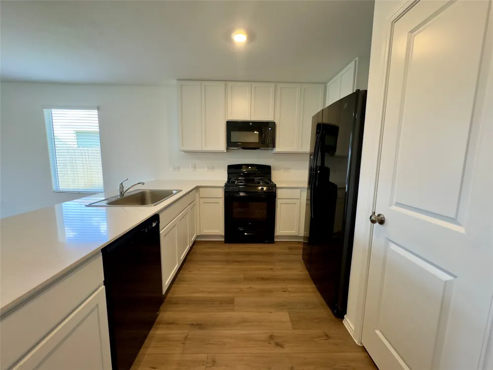 2221 Cumulus Court Lockhart, TX 78644