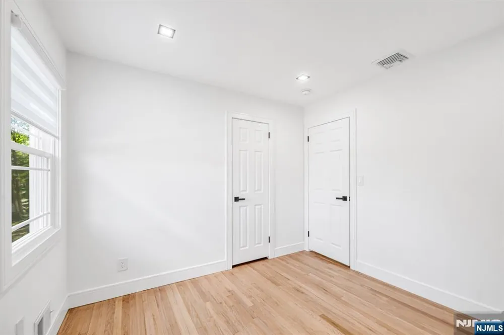 207 Degray Street North Haledon, NJ 07508