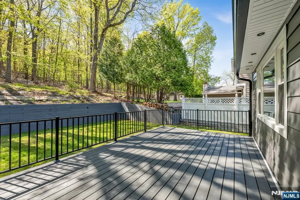207 Degray Street North Haledon, NJ 07508