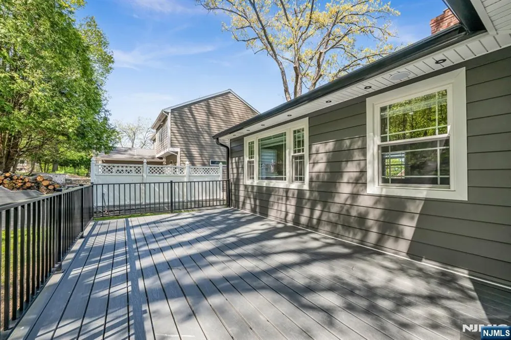 207 Degray Street North Haledon, NJ 07508