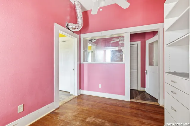 314 DEVINE ST San Antonio, TX 78210