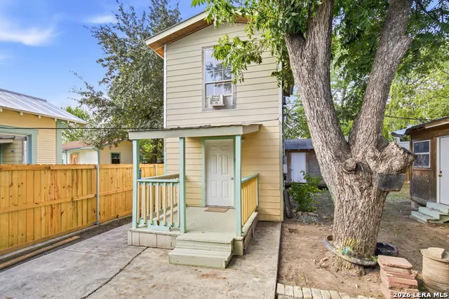 314 DEVINE ST San Antonio, TX 78210