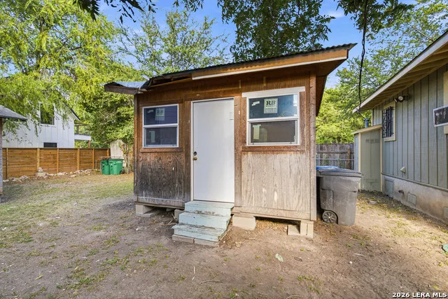 314 DEVINE ST San Antonio, TX 78210