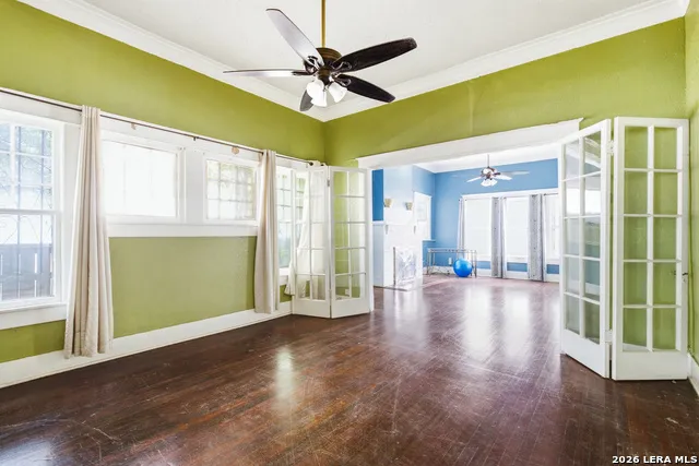 314 DEVINE ST San Antonio, TX 78210